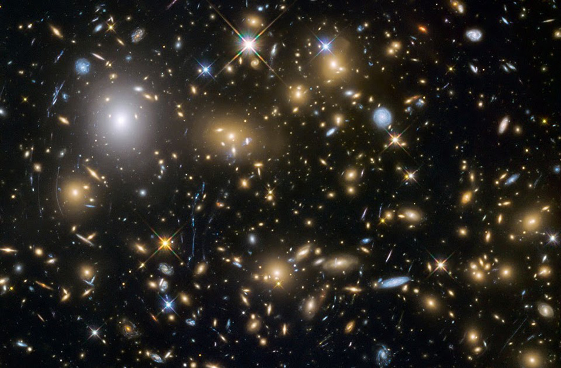 Las galaxias sincronizan sus movimientos, incluso a enormes ...